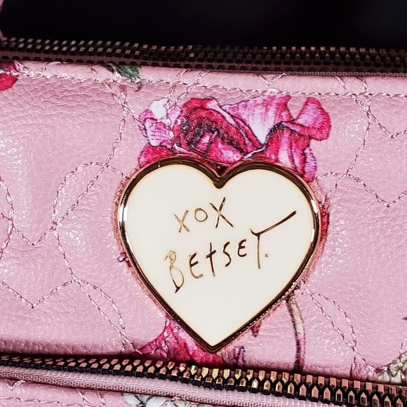 Betsy Johnson NWOT'S - Picture 3 of 12